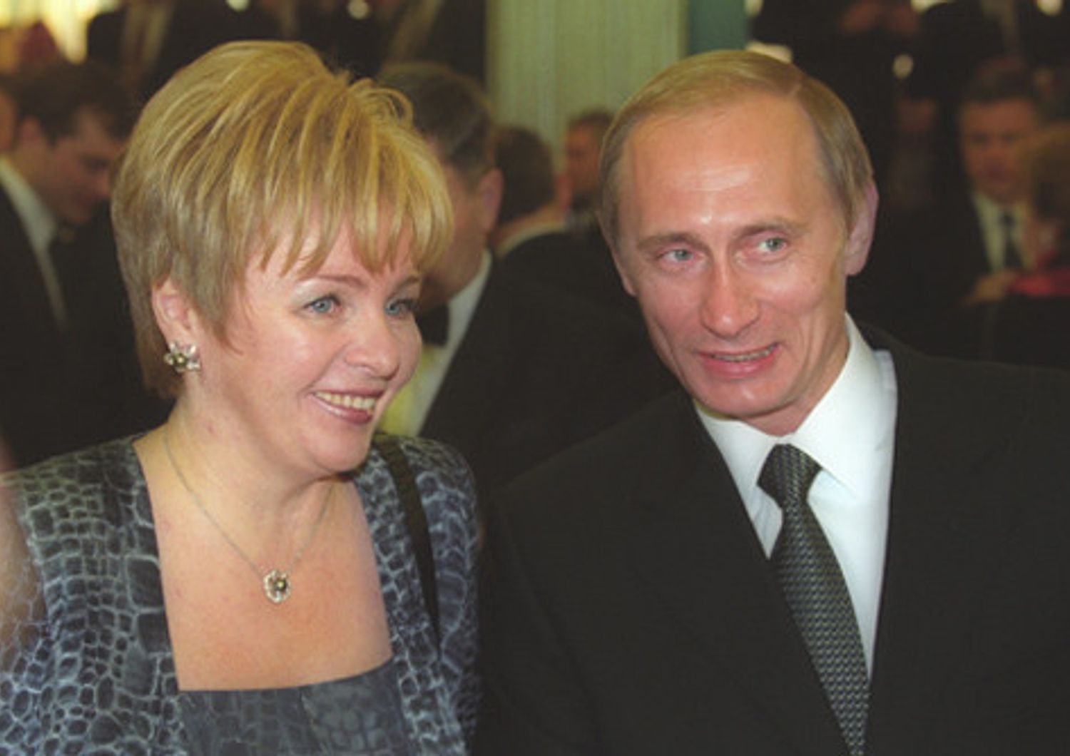 Liudmila Aleksandrovna e Putin (wikipedia)&nbsp;
