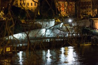 &nbsp;Lungotevere Arnaldo da Brescia (Agf)