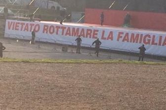 &nbsp;Family day circo massimo - twitter gasparri