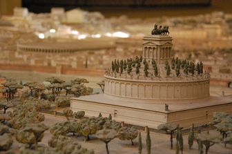 &nbsp;Ricostruzione Roma antica, piazza Augusto imperatore