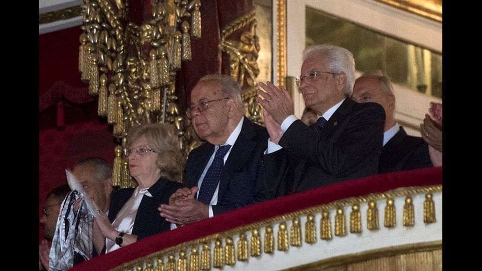 Al Teatro San Carlo con il Presidente della Corte Costituzionale Alessandro Criscuolo (marzo 2015)&nbsp;