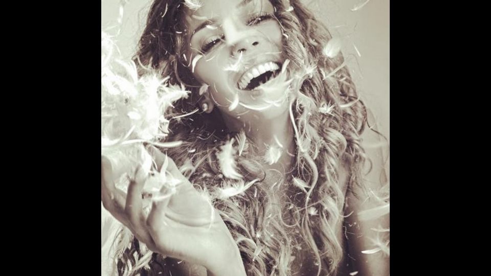 Per la prima volta sulla copertina di Playboy una trans senza veli