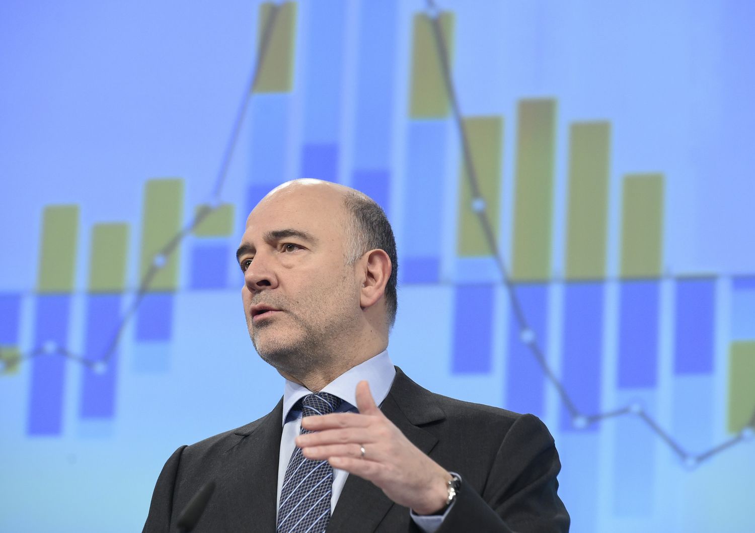 Moscovici, su flessibilit&agrave; decisione a maggio