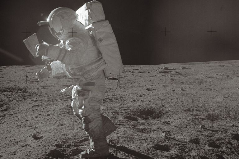 Apollo 14, allunaggio&nbsp;