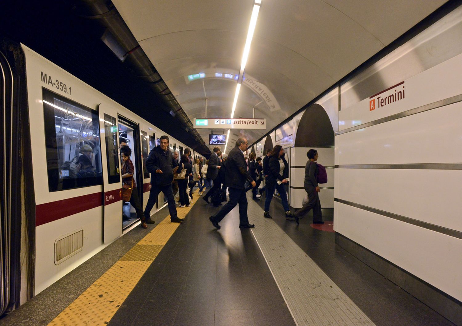 trasporti pubblici. Metro A (Agf)&nbsp;