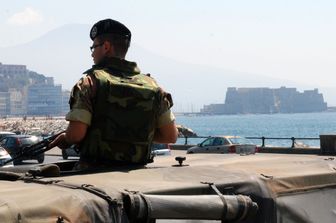 Esercito a Napoli strade sicure (Agf)&nbsp;