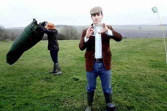 &nbsp;Londra Leo De Watts Aethaer aria pulita in bottiglia per cinesi - profilo fb Aethaer