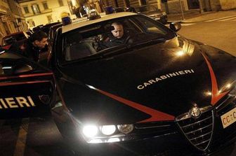 &nbsp;carabinieri auto di notte