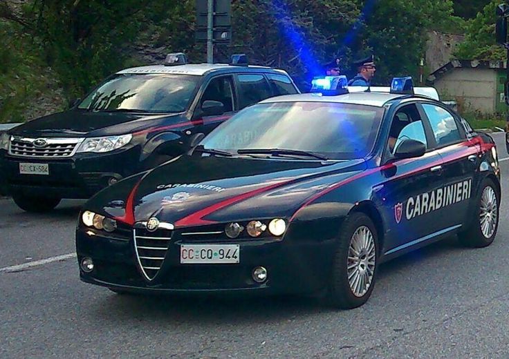 &nbsp;carabinieri auto - fb