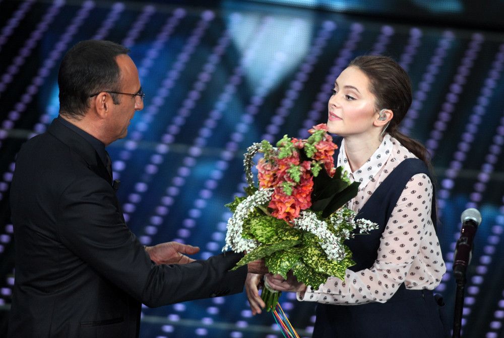 Carlo Conti e Francesca Michielin a Sanremo 2016