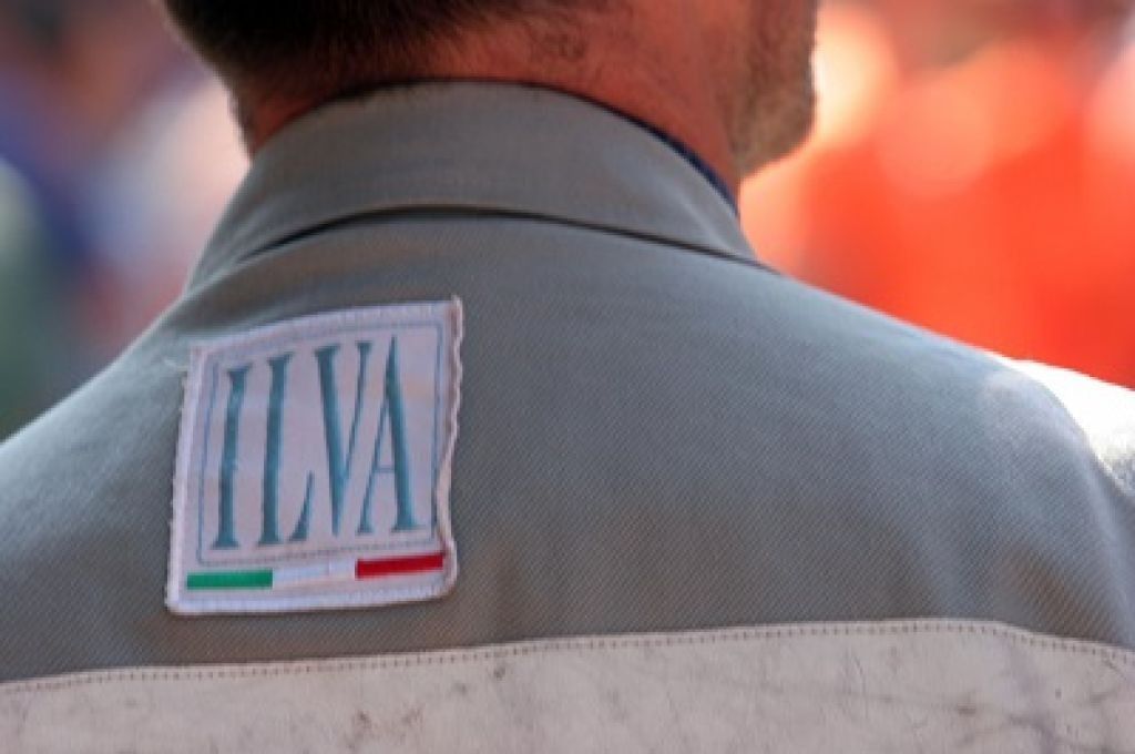 Un operaio dell'Ilva di Taranto