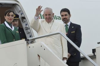 Papa Francesco in partenza per il Messico (Afp)&nbsp;