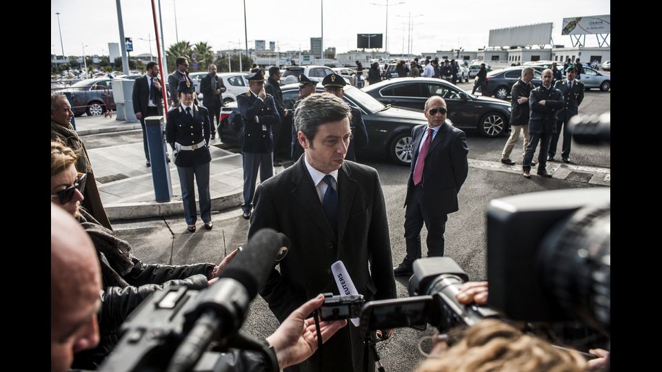 Il Ministro della Gustizia Andrea Orlando si reca all'aeroporto di Fiumicino per accogliere la salma di Giulio Regeni