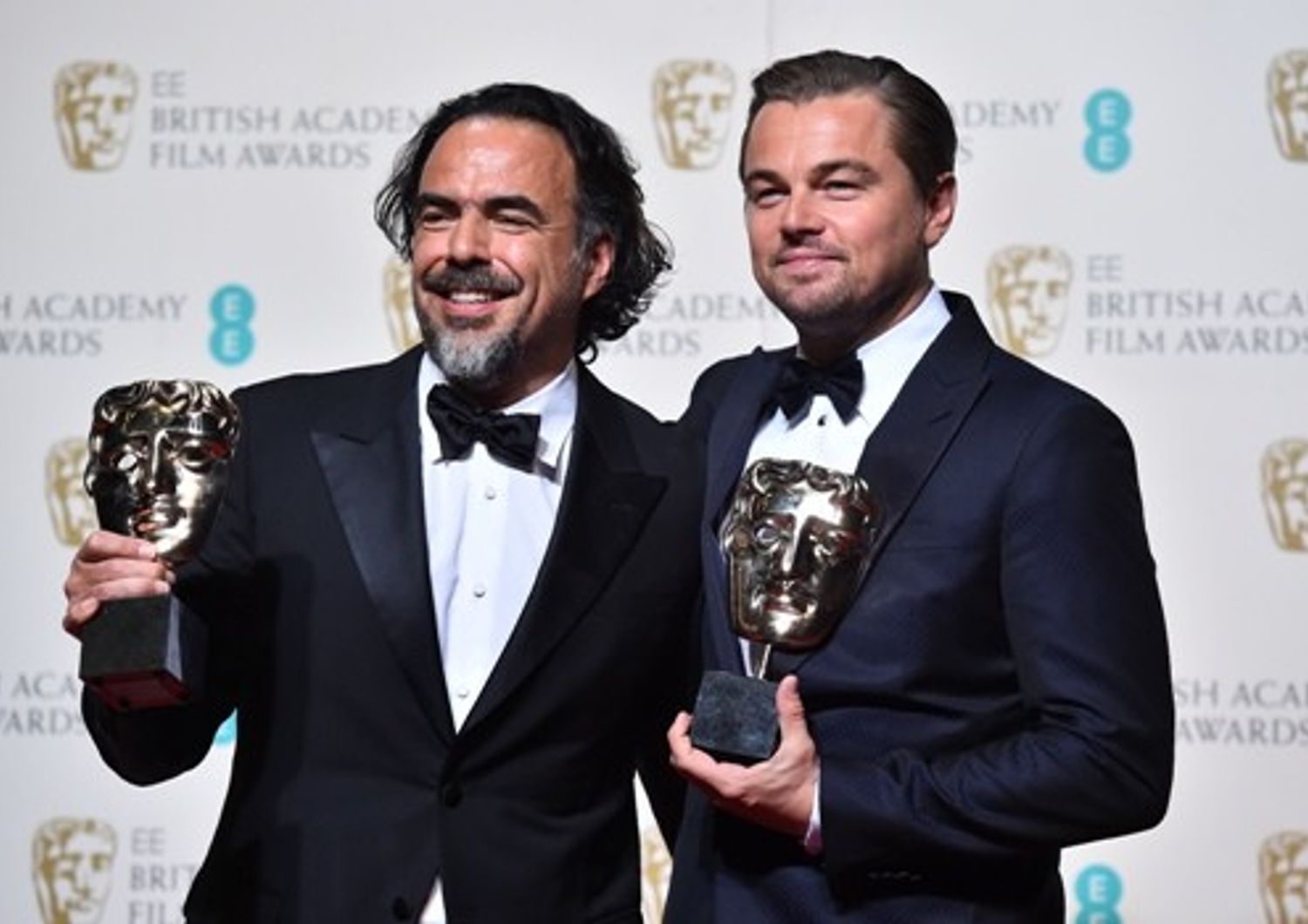 Alejandro Gonzalez e Leonardo Di Caprio trionfano al Bafta (Afp)&nbsp;