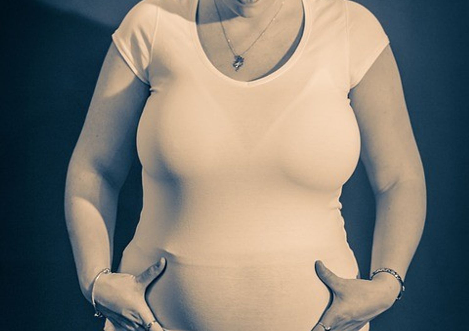 &nbsp;donna incinta gravidanza pancia pancione - pixabay