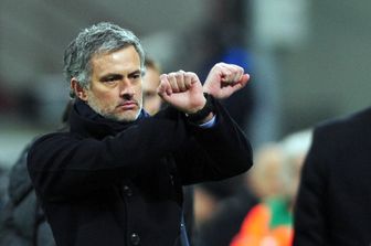 Jose Mourinho, gesto delle manette, Inter (afp)&nbsp;