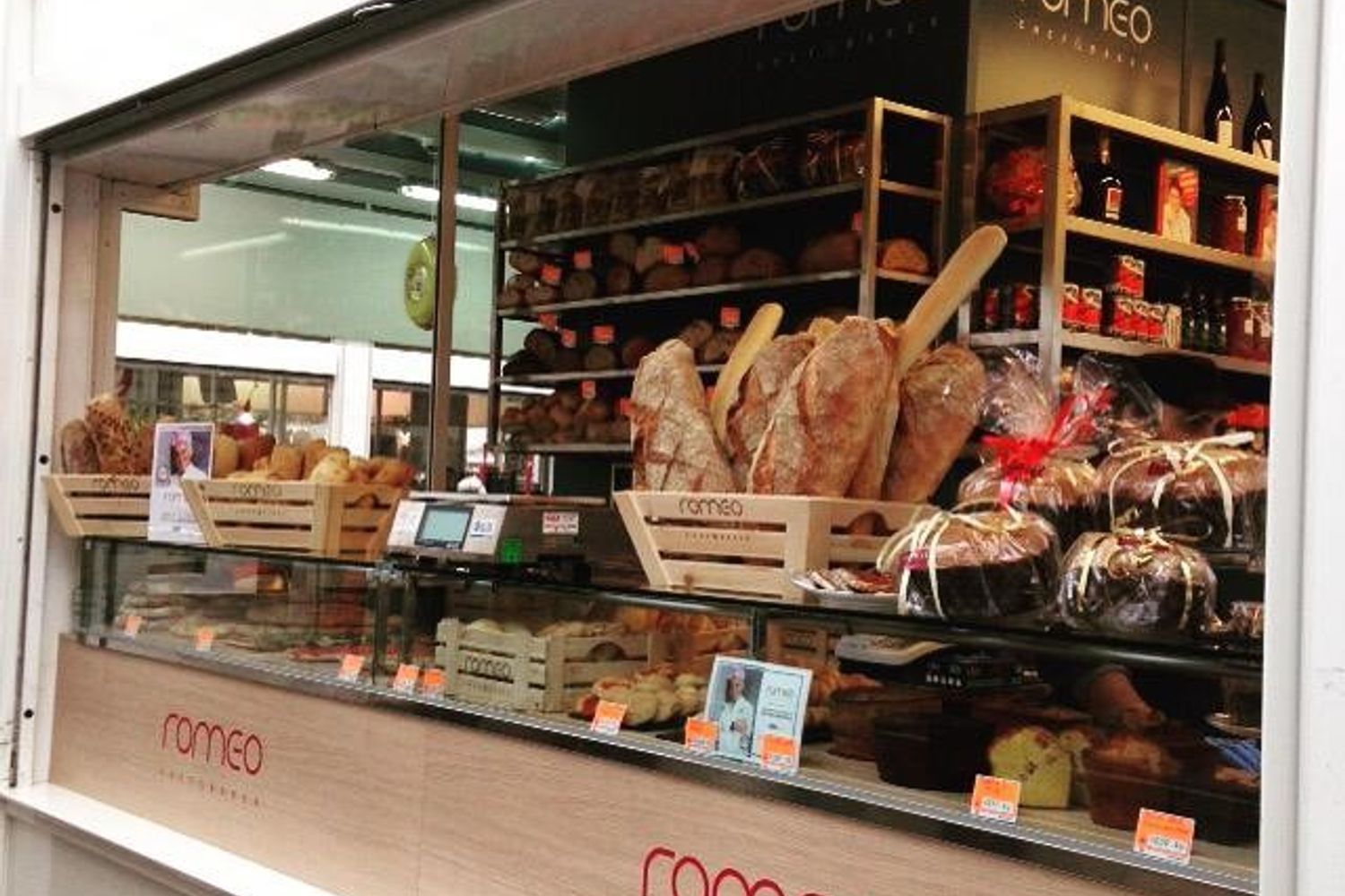 &nbsp;Romeo Testaccio - Cristina Bowerman