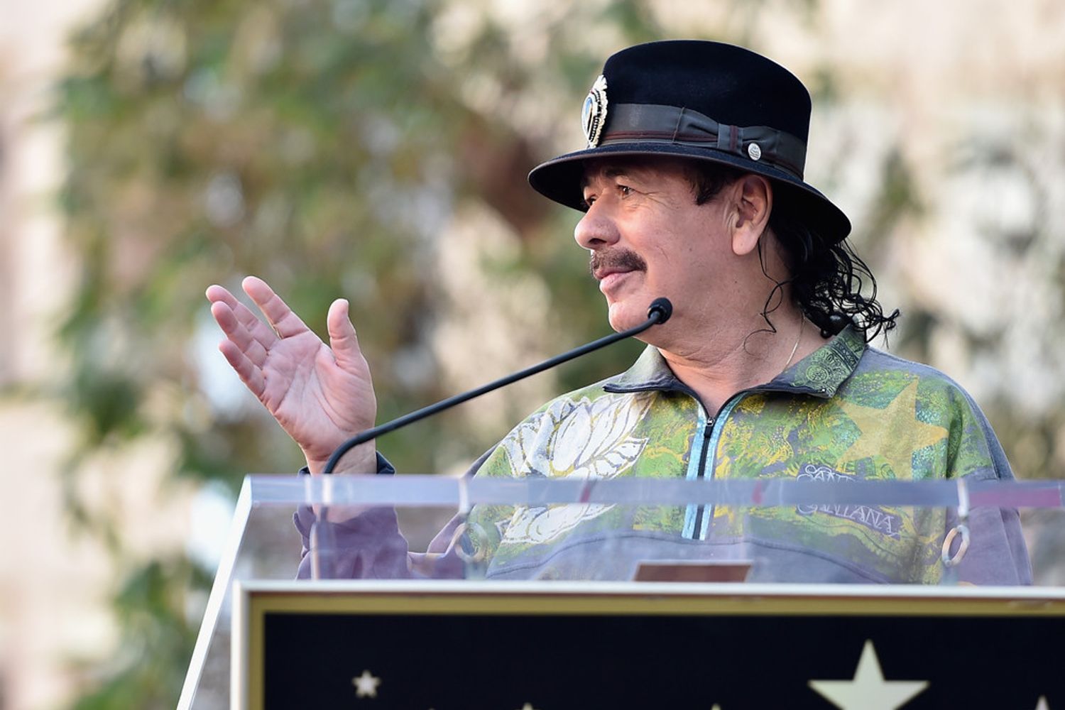 Carlos Santana (afp).jpg&nbsp;