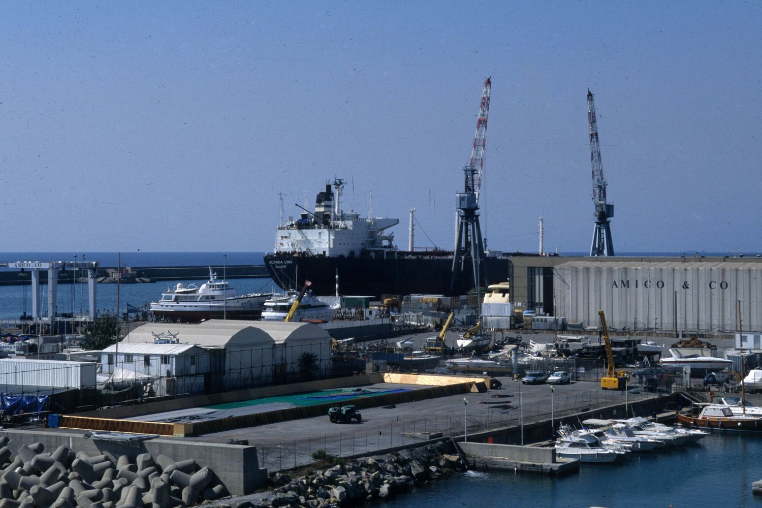 &nbsp;Porto di Genova (imago)