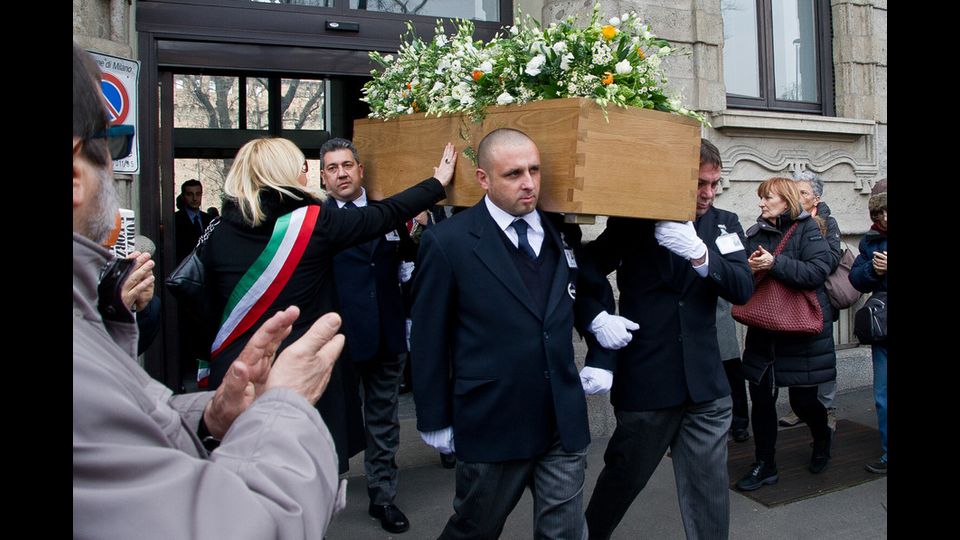 &nbsp;L'ultimo saluto laico a Umberto Eco (Afp)