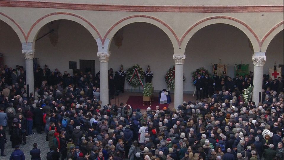 &nbsp;L'ultimo saluto laico a Umberto Eco (Afp)