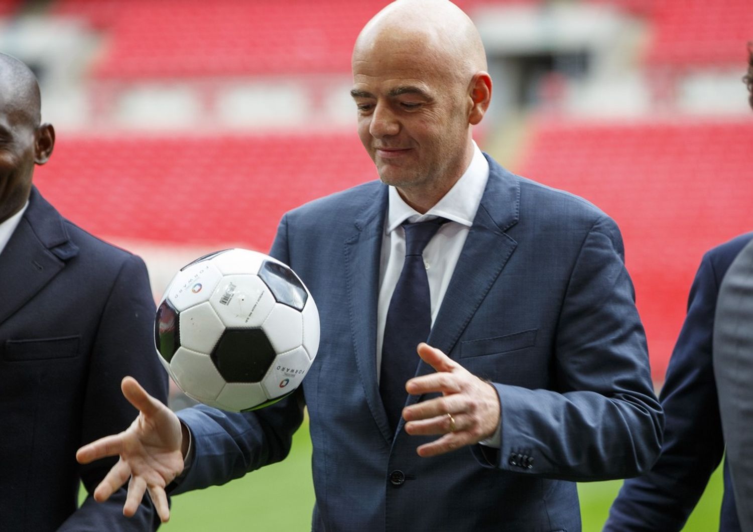 Gianni Infantino candidato presidenza FIFA (afp)&nbsp;