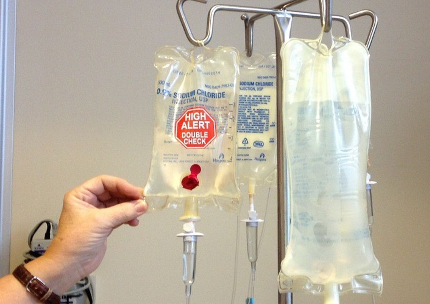 &nbsp;chemioterapia chemio infusione cancro tumore malattia - pixabay