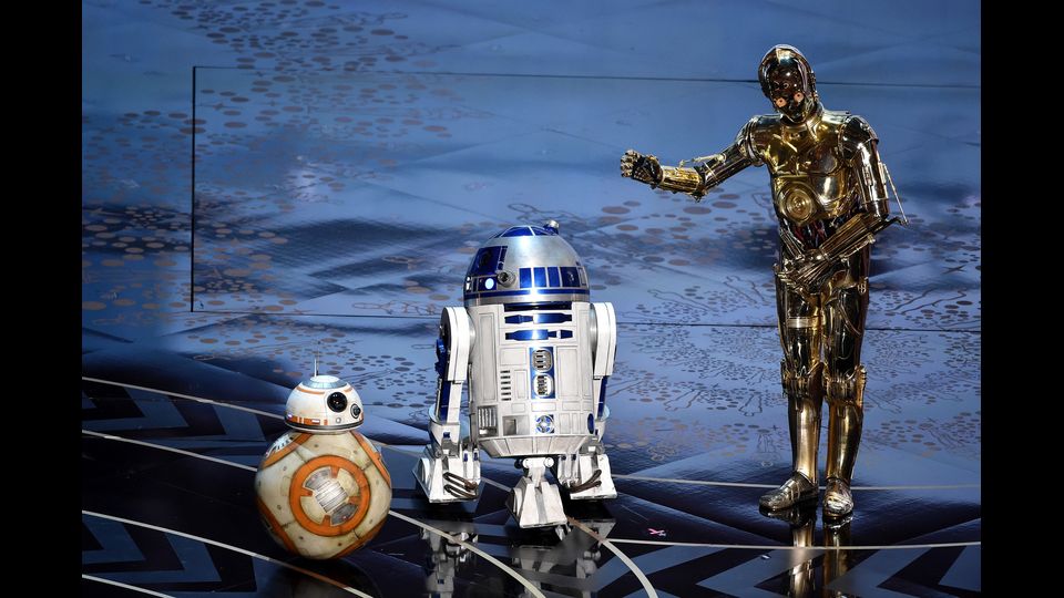 I personaggi di Star Wars sul palco degli Oscar 2016 (Afp)&nbsp;