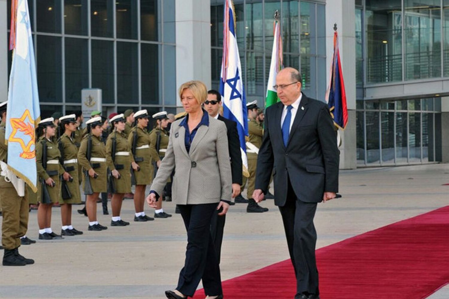 Roberta Pinotti ministro Difesa a Tel Aviv  (twitter ministero difesa)&nbsp;