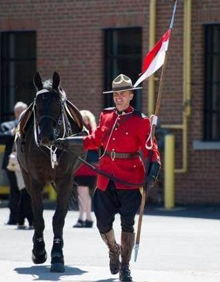 Canada guardie polizia - fb