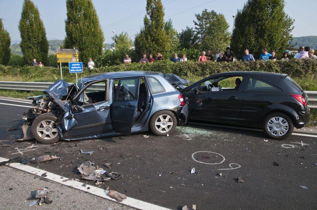 incidente stradale (agf)&nbsp;