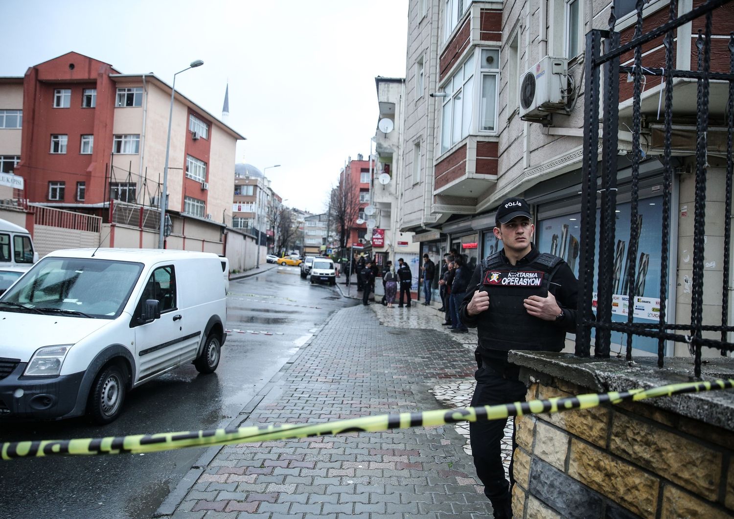 &nbsp; Turchia poliziotti turchi polizia turca attacco stazione di polizia ad Istanbul sobborgo di Bayrampa - afp