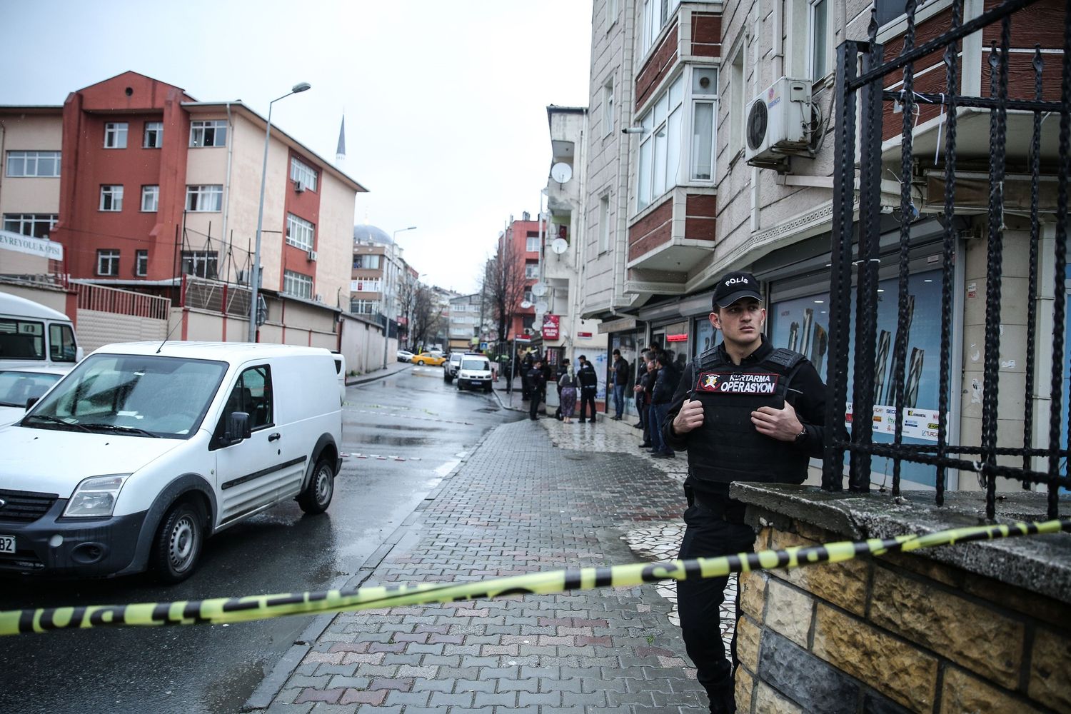 &nbsp; Turchia poliziotti turchi polizia turca attacco stazione di polizia ad Istanbul sobborgo di Bayrampa - afp