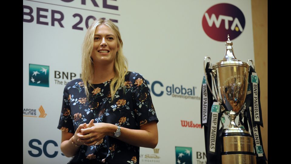 &nbsp;Maria Sharapova&nbsp; durante la Official Draw Ceremony, prima delle finali WTA,&nbsp;il 23 ottobre 2015 a Singapore (Afp)