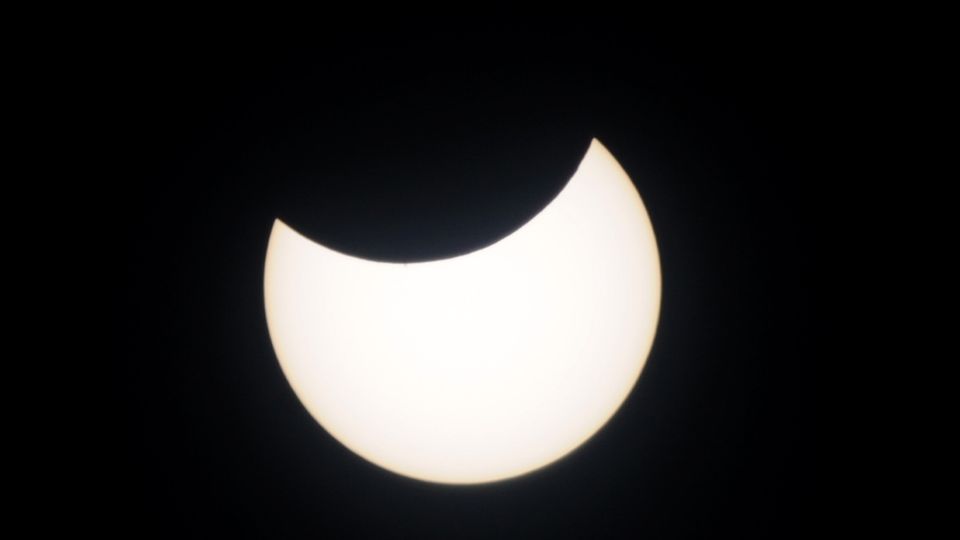 &nbsp;L'eclissi totale solare in Indonesia (Afp)