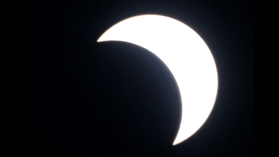 &nbsp;L'eclissi totale solare in Indonesia (Afp)