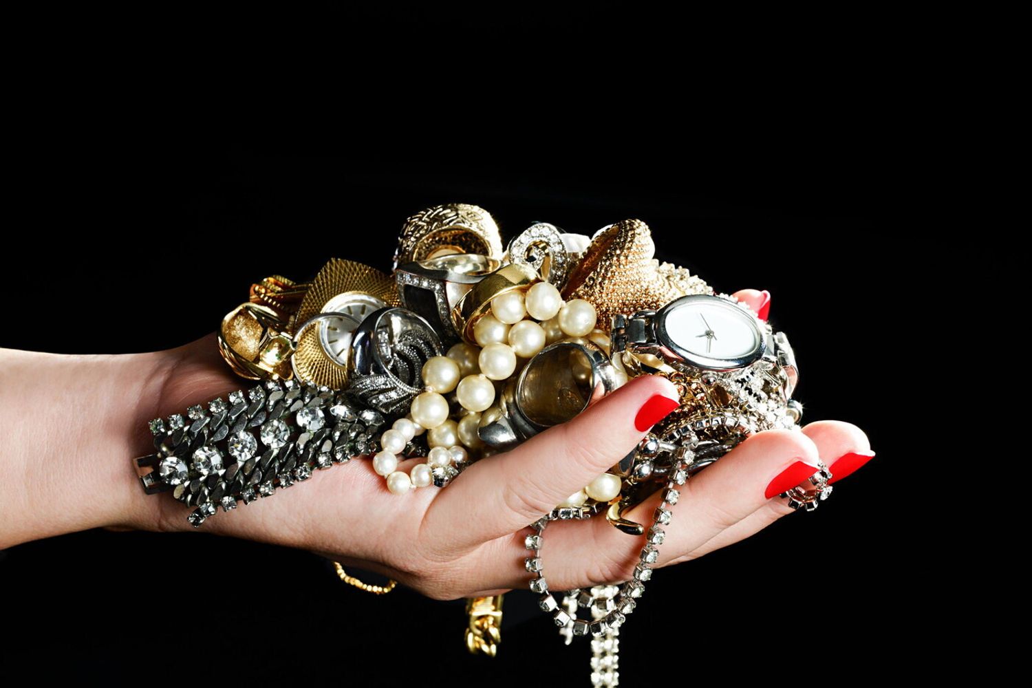 Regali preziosi gioielli orologi (Agf)