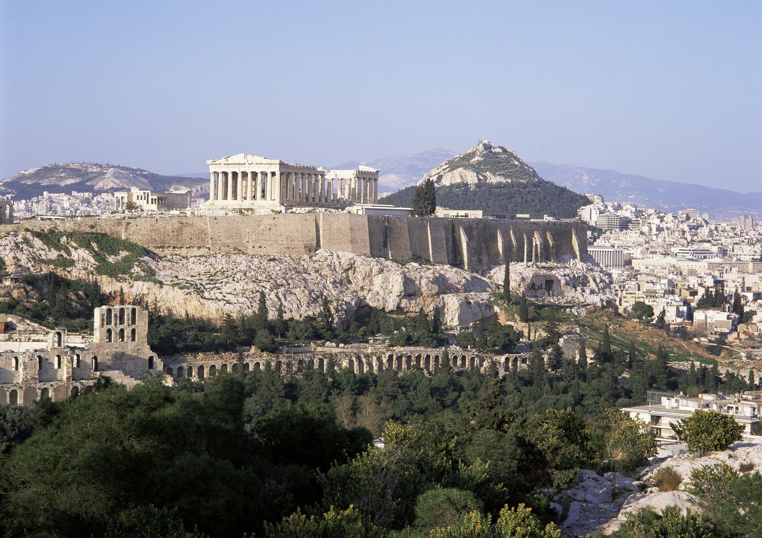 &nbsp;Atene e il suo patrimonio artistico sar&agrave; molto scelto dagli italiani per le vacanze