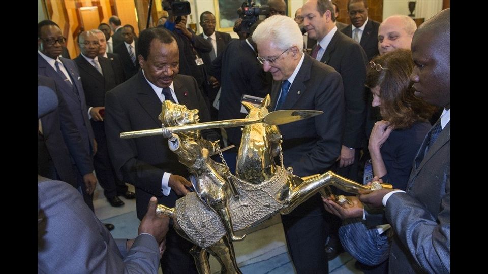&nbsp; Il Presidente Sergio Mattarella e il Presidente del Camerun, Paul Biya