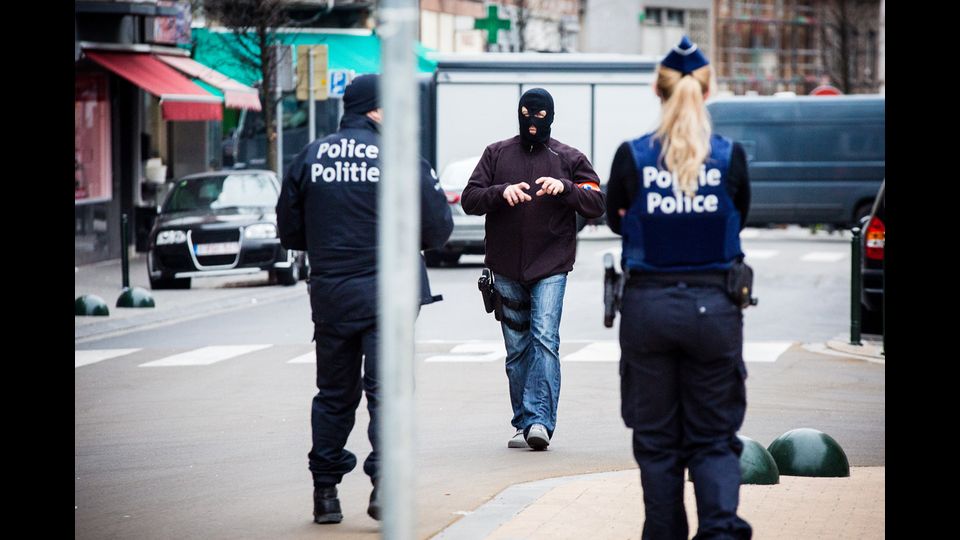 Blitz della polizia belga, arrestato il super ricercato Salah (Afp)