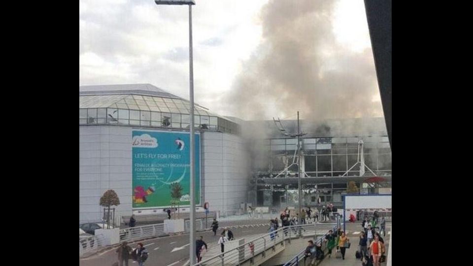 attentato aeroporto Bruxelles (da twitter)&nbsp;