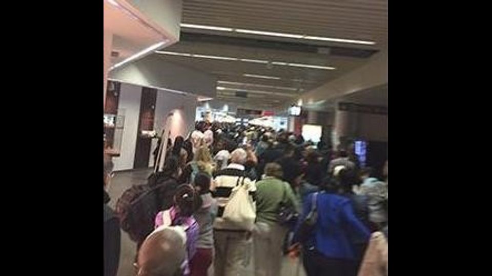 attentato aeroporto Bruxelles (da twitter)&nbsp;