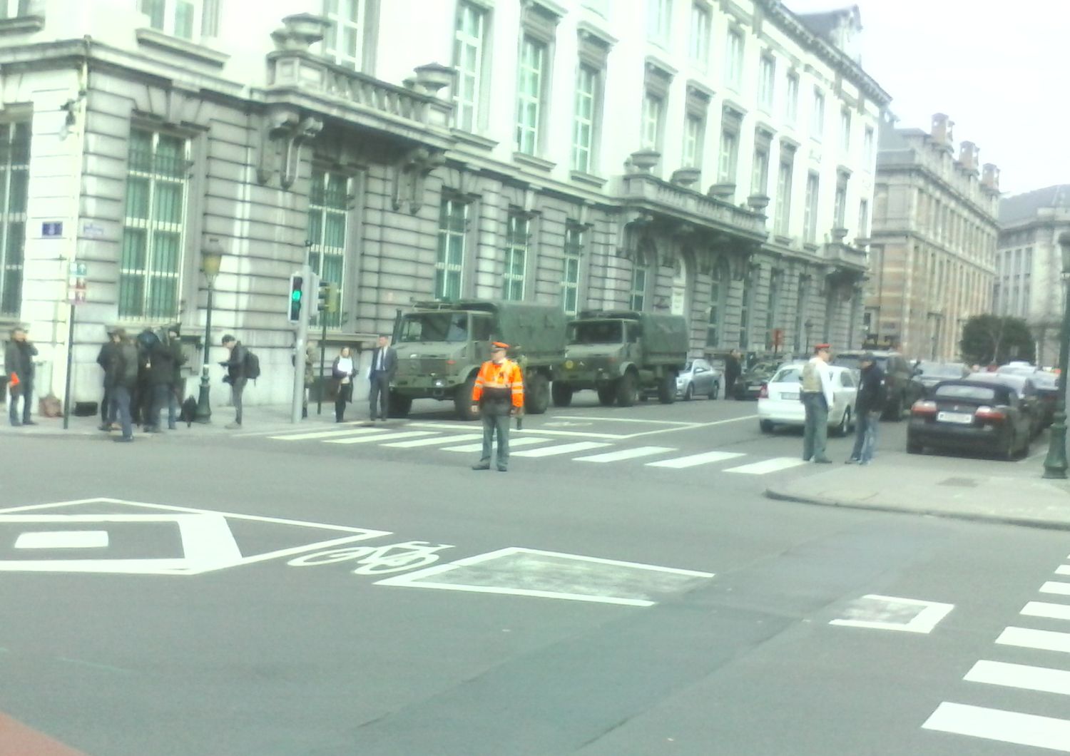 attentati Bruxelles militari sede governo (foto emanuele Bonini)&nbsp;