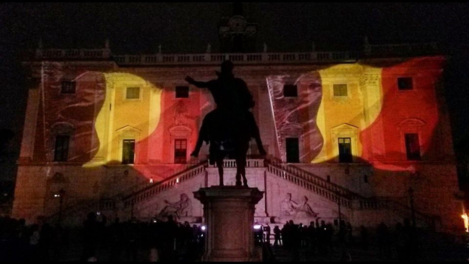 Da Parigi a Roma i monumenti illuminati per Bruxelles