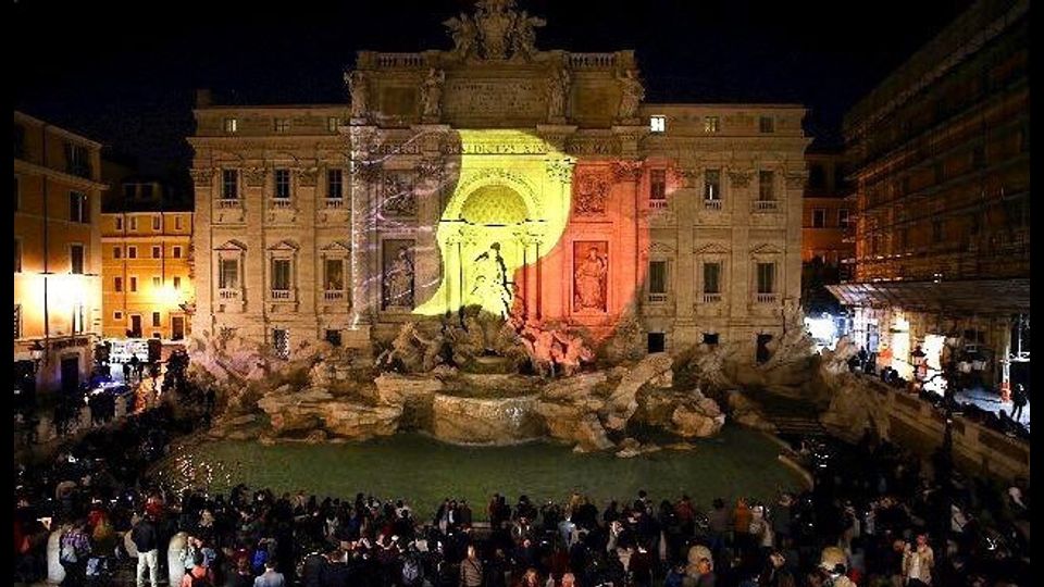 Da Parigi a Roma i monumenti illuminati per Bruxelles