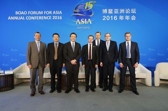Russia-Cina: a Pechino confronto su nuove opportunit&agrave; business