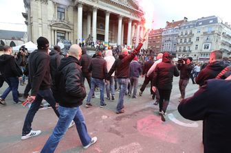 &nbsp;Bruxelles cerimonia commemorazione vittime strage scontri polizia-neonazi hoolingans - afp