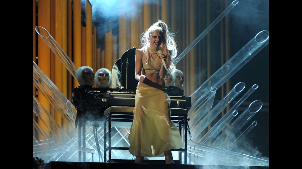 31 febbraio 2011 - Lady Gaga a Los Angeles ai Grammy Awards (Afp)&nbsp;