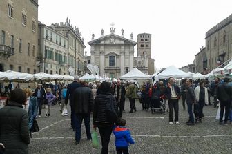 &nbsp;Mantova turisti - fb