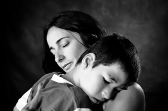 &nbsp;sindrome di phelan-mcdermid autismo tristezza mamma figlio - fb